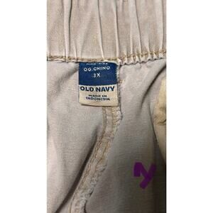 Tan Chino Shorts by Old Navy 3x Plus Size with 2 front and 2 rear pockets.